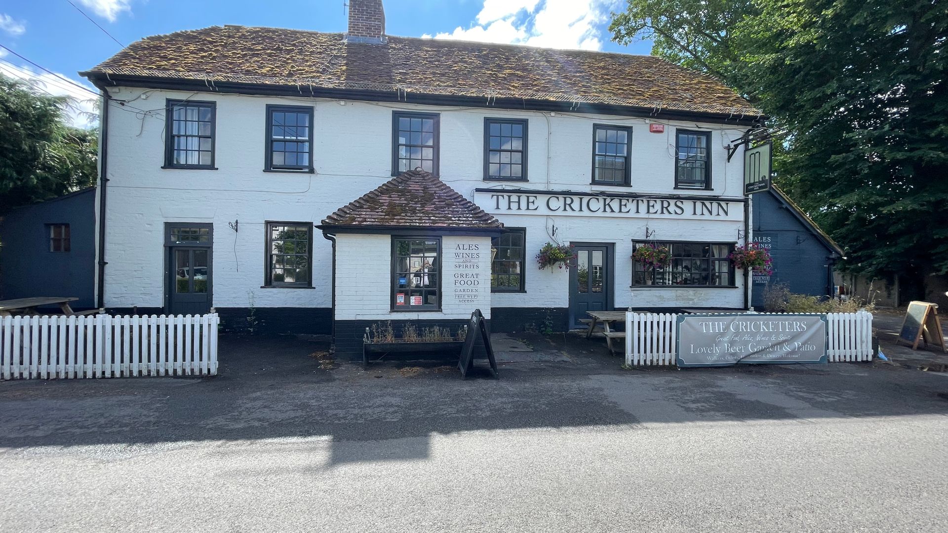 The Cricketers Inn
