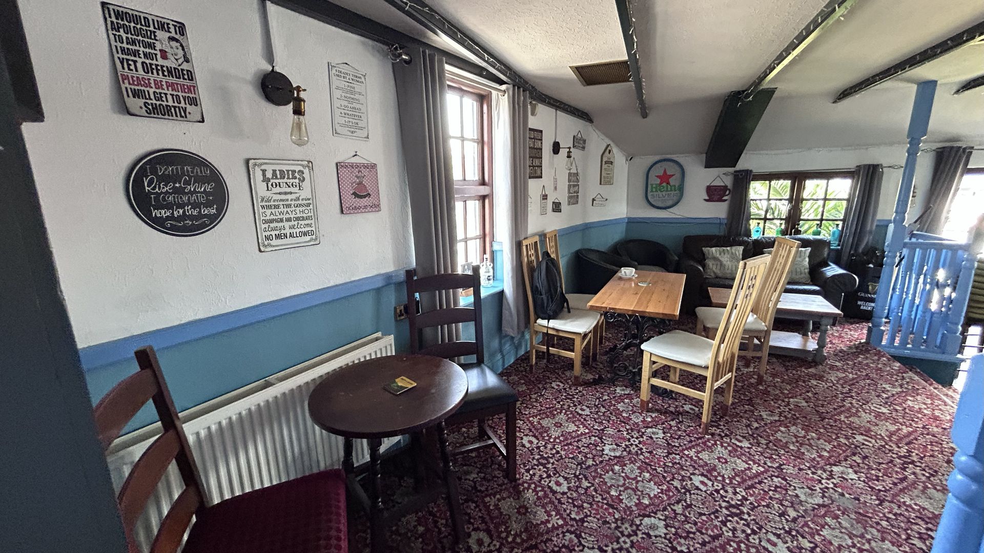 Seating inside the Four Lords