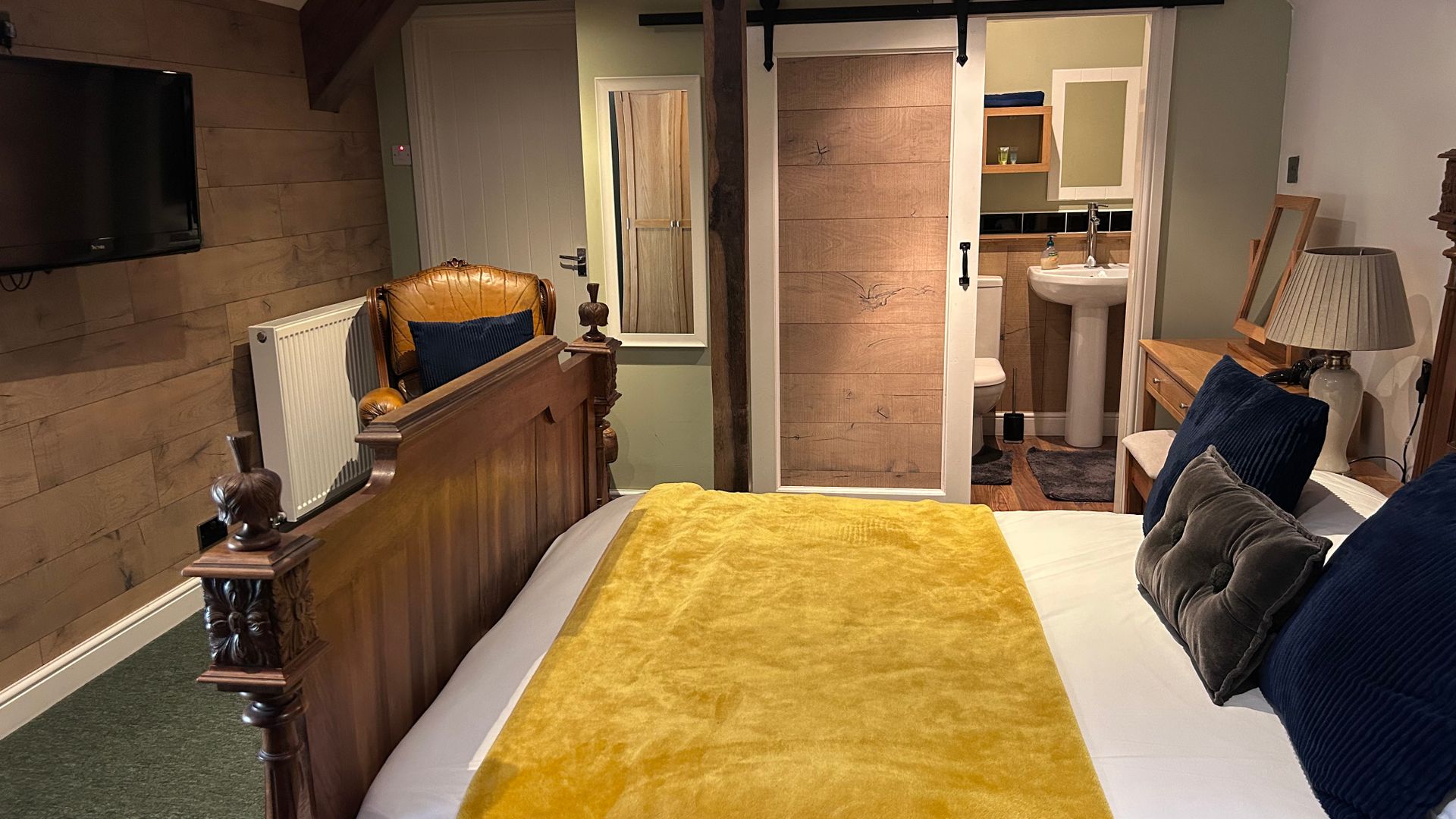 End of the bed in the Kings Arms
