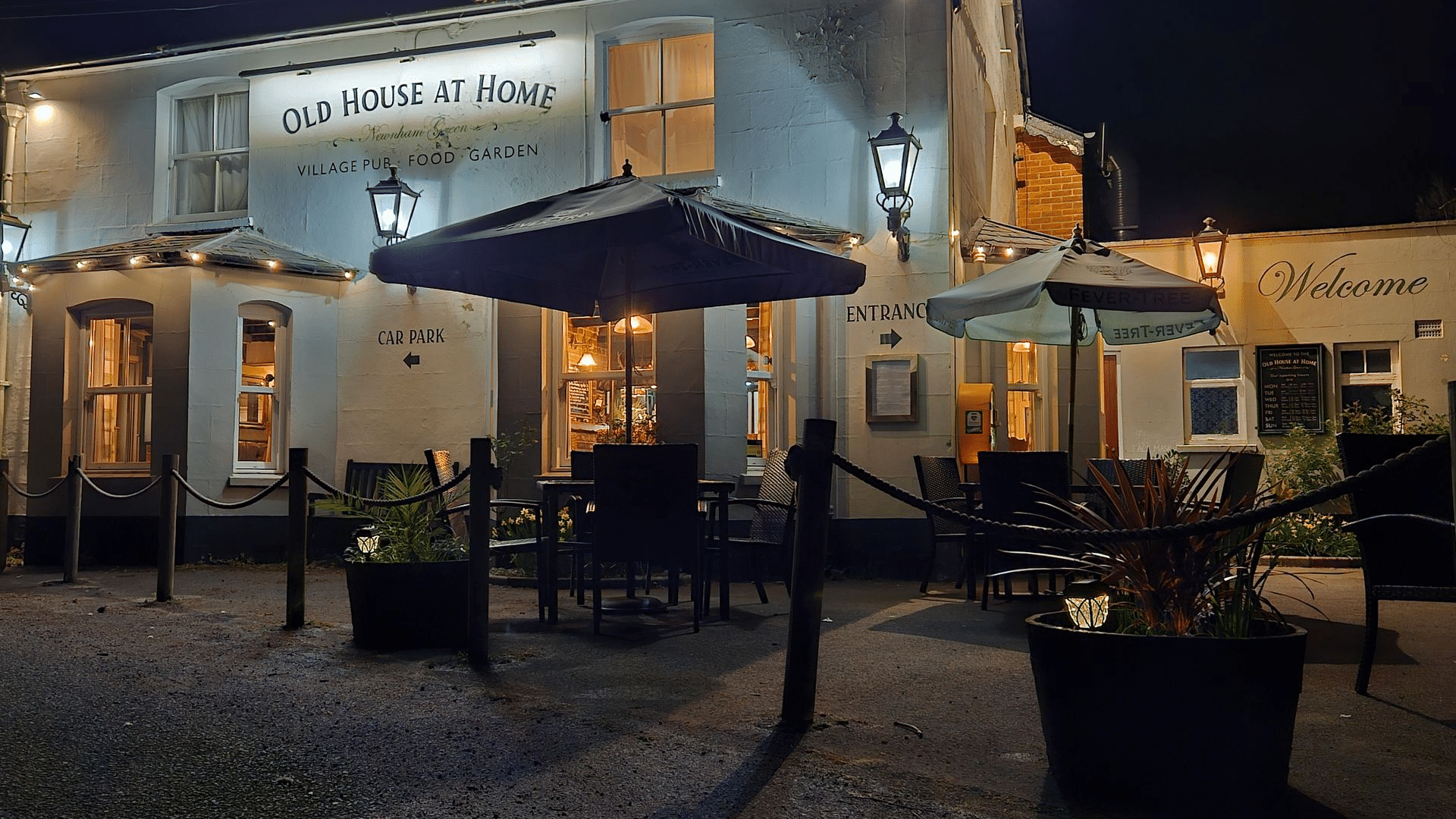 Beer garden at night at Old House at Home