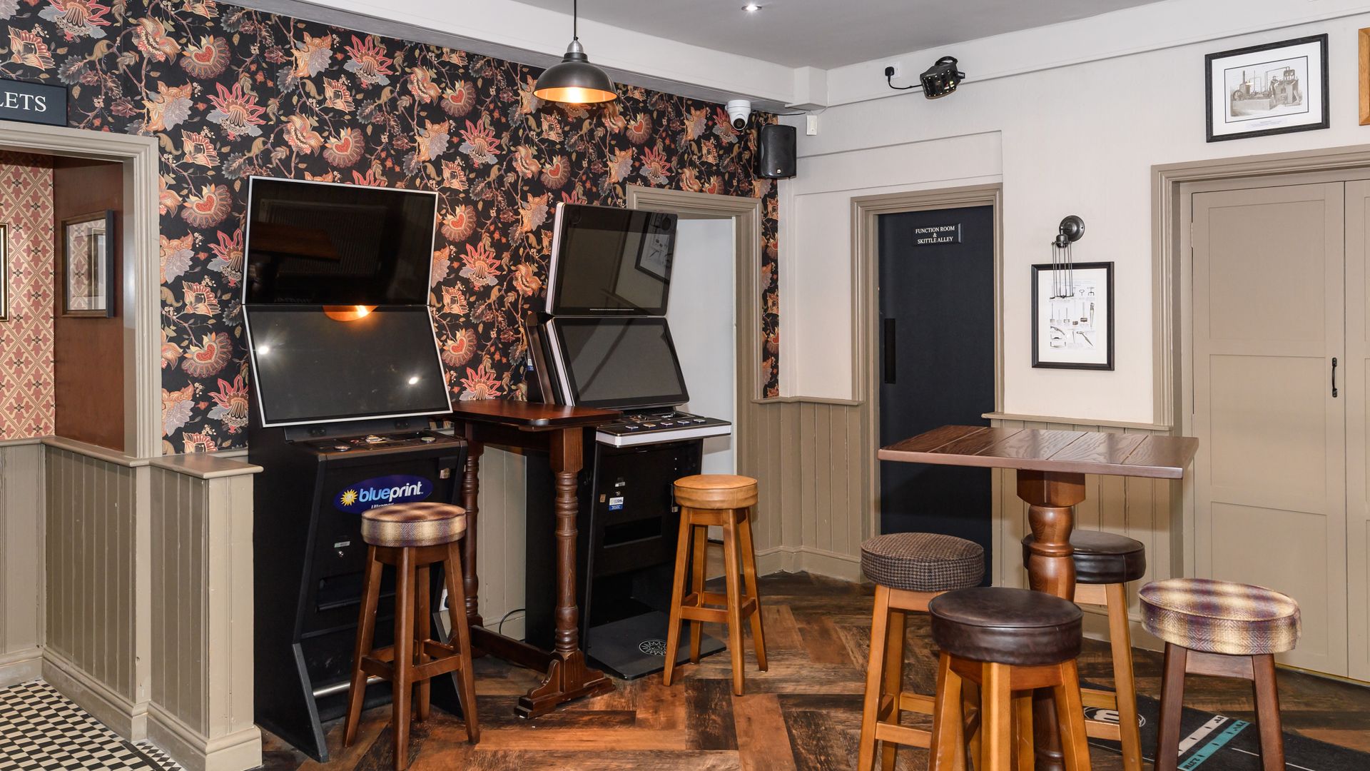 Game machines and chairs at the Yellow Wagtail