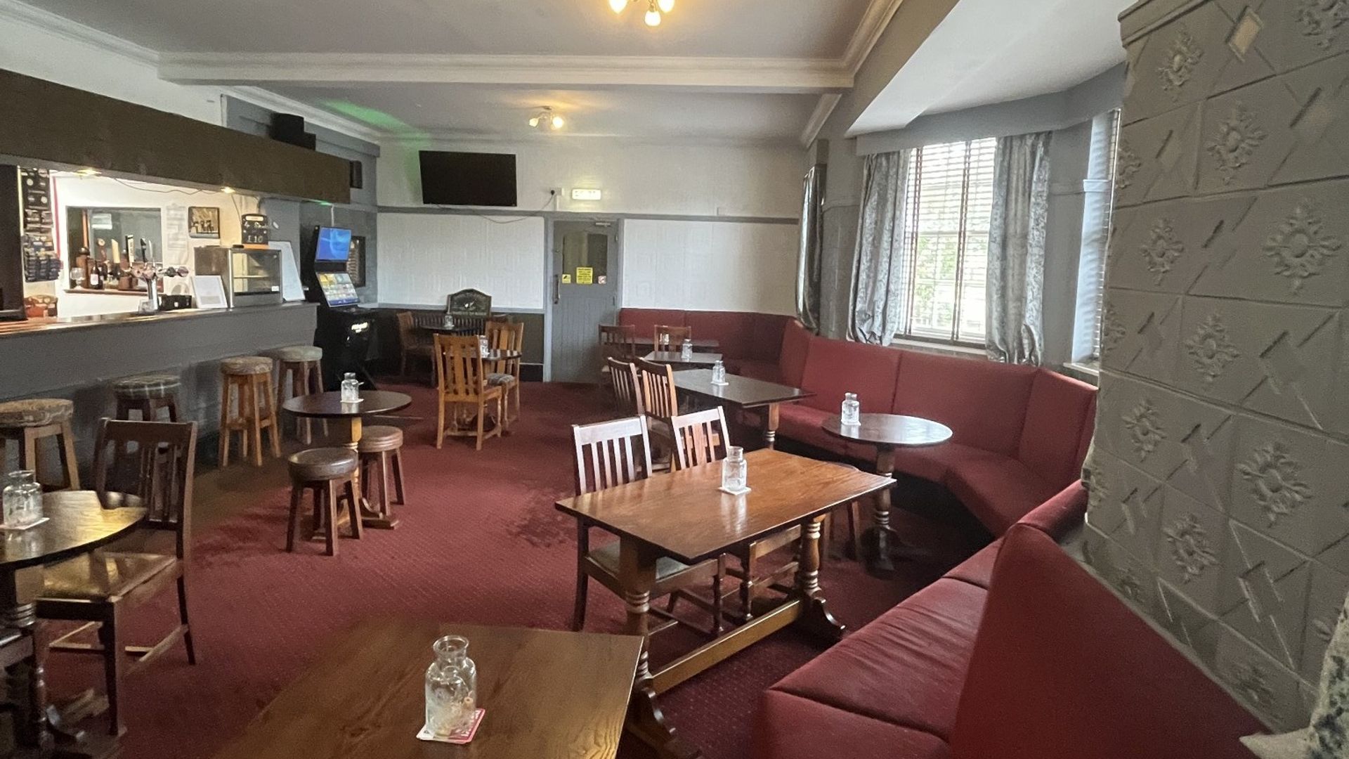 Inside seating, Abbey Hotel