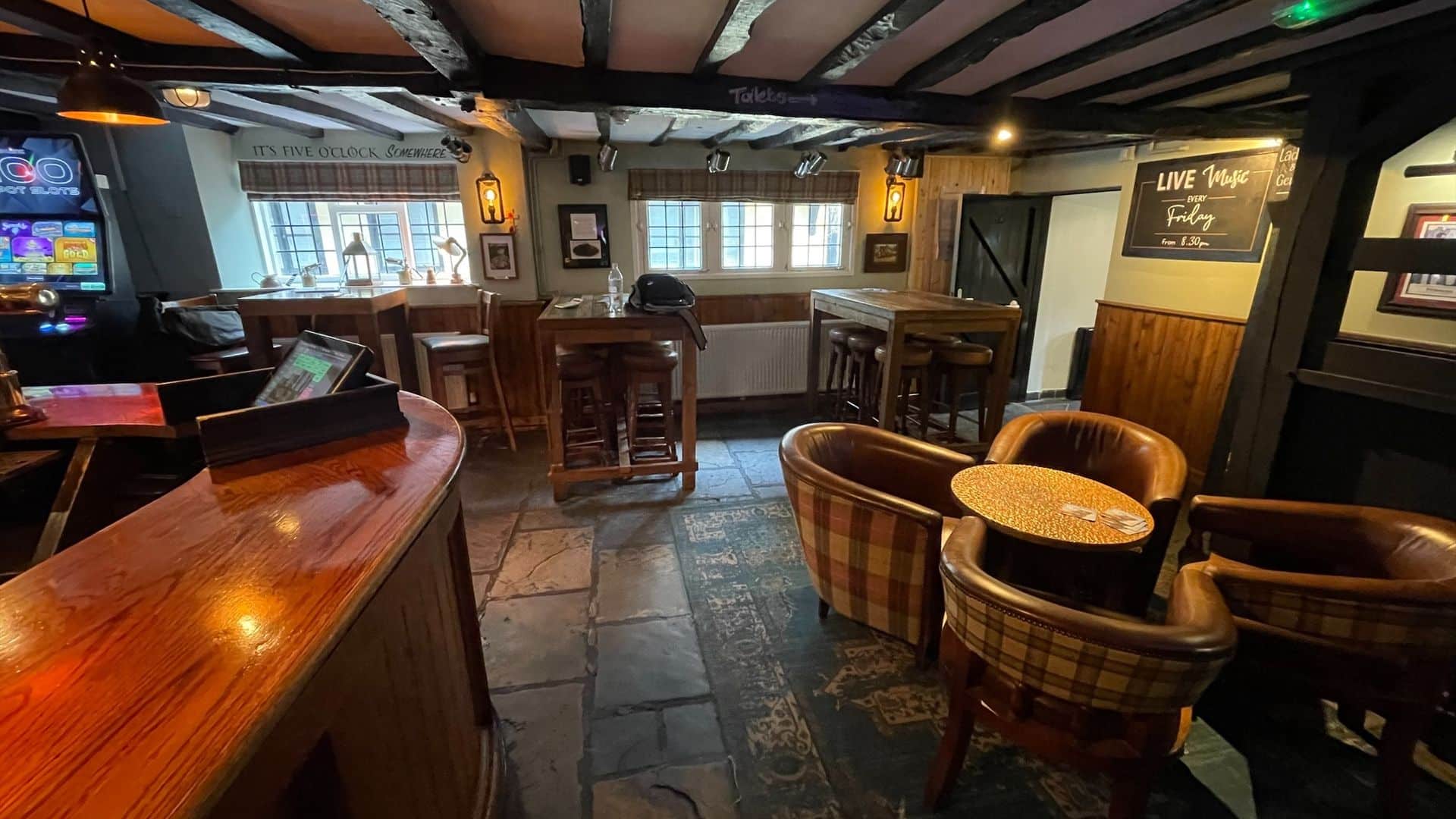 Seating area Wheatsheaf Inn