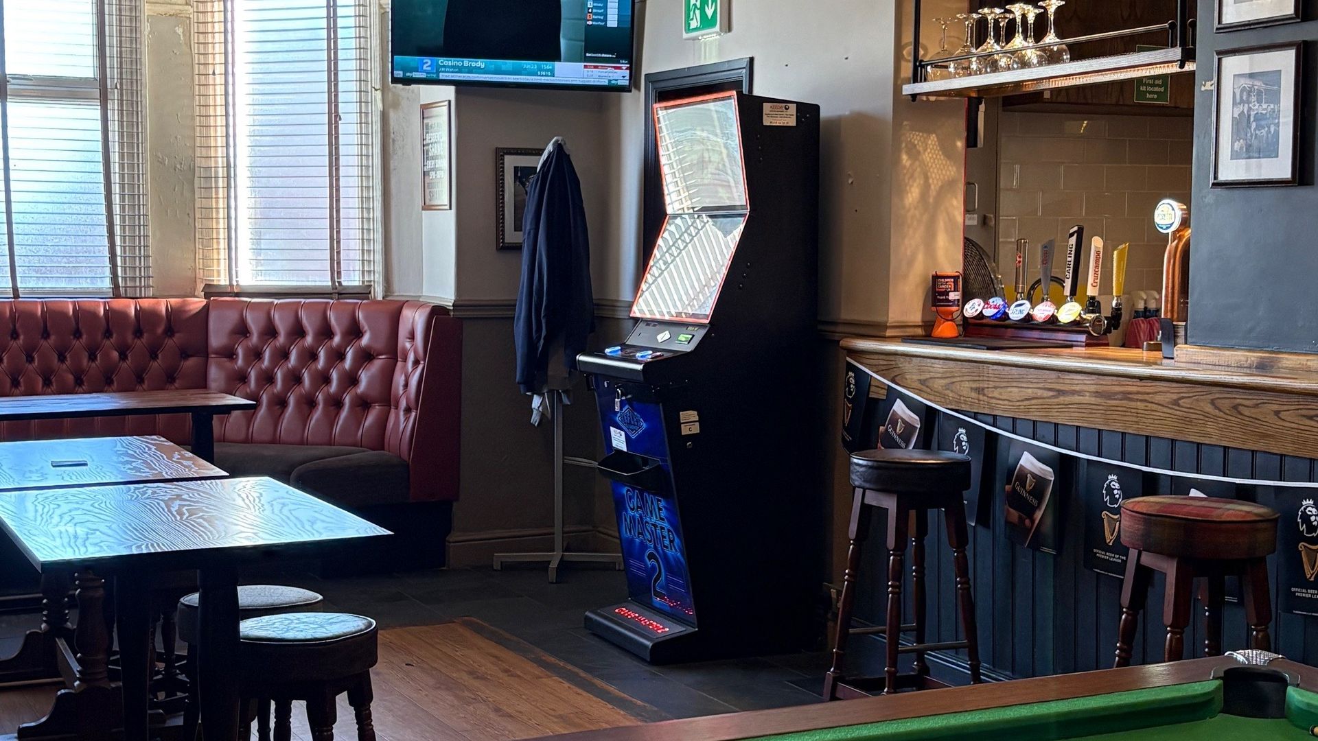 Game machine, Owls Nest