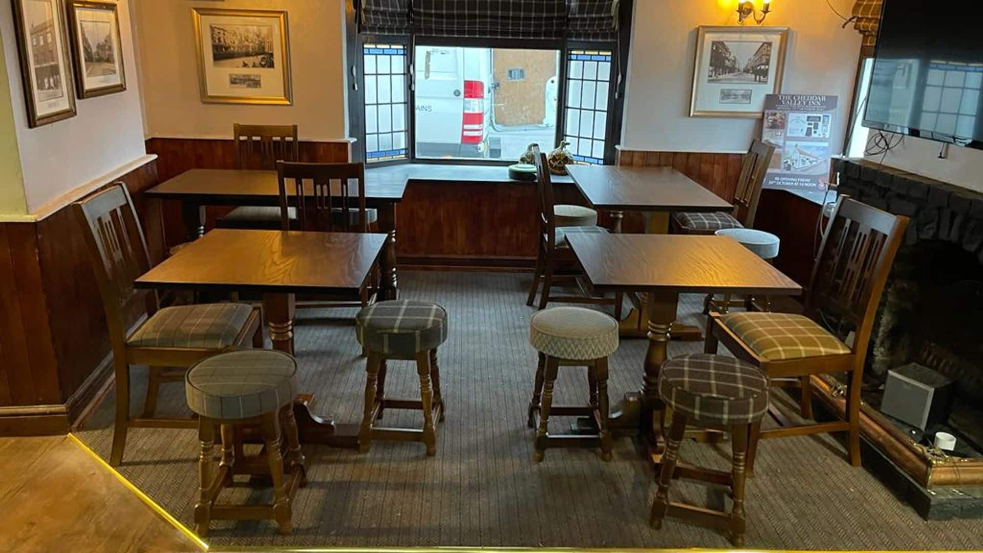 Bar stools seated area, Cheddar Valley Inn
