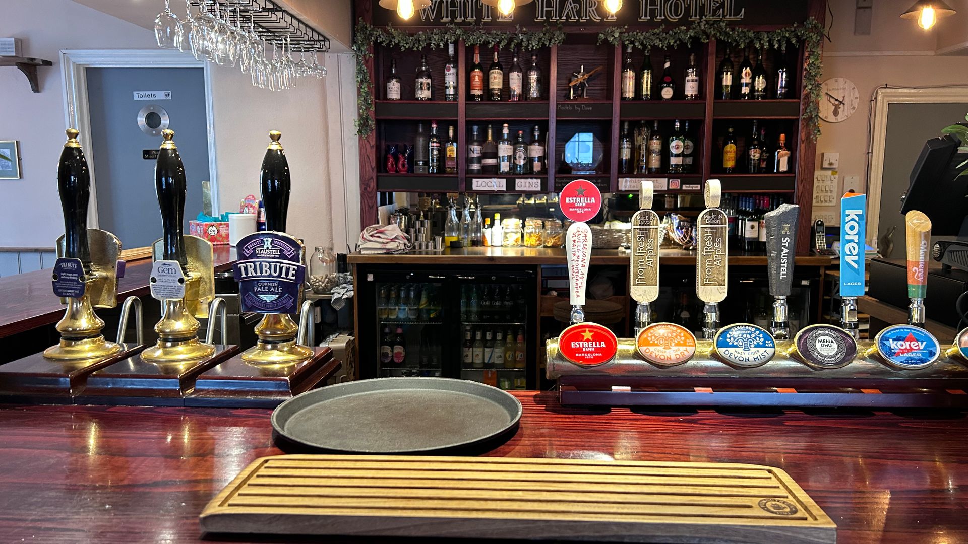 Cask Ale at the White Hart