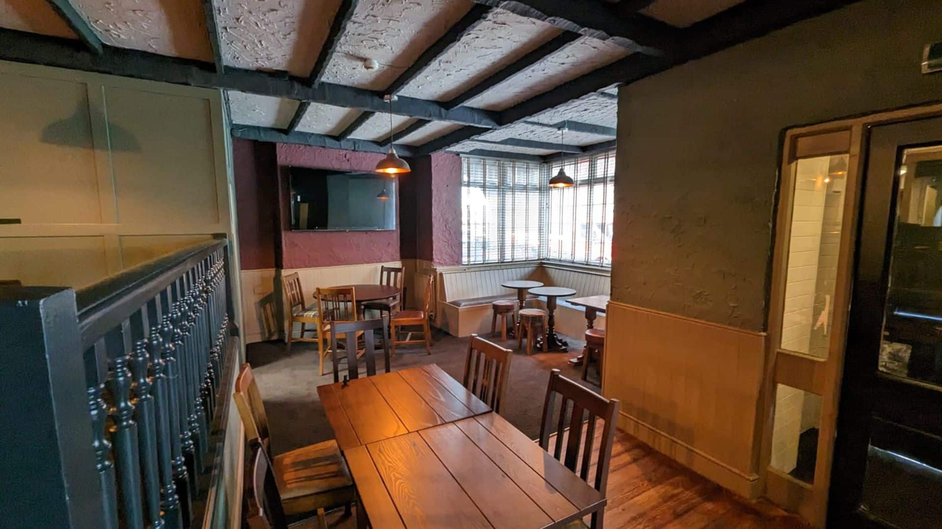 External drinking area seating